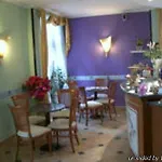 Riviera 3*