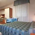 Riviera Hotel 3*