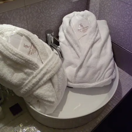 Riviera Hotel 3*