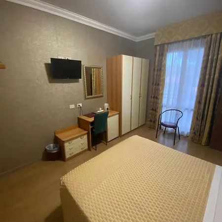 Hotell Riviera