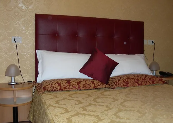 Riviera 3*