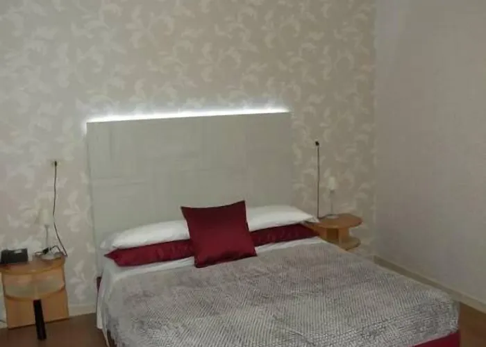 Riviera 호텔 마리나디라벤나